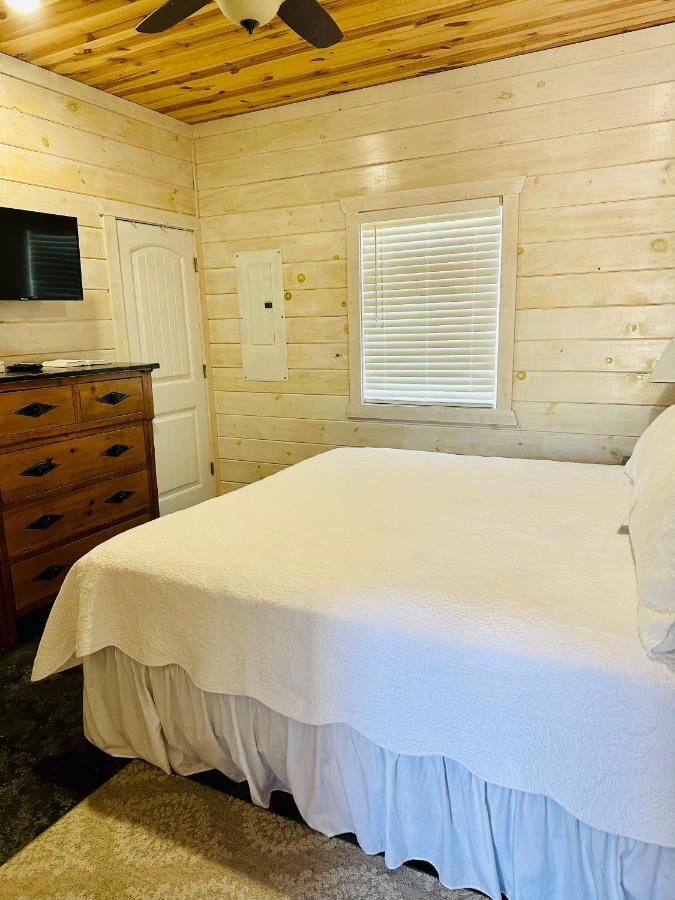 Knotty Squirrel Cabins Mountain View Exterior foto